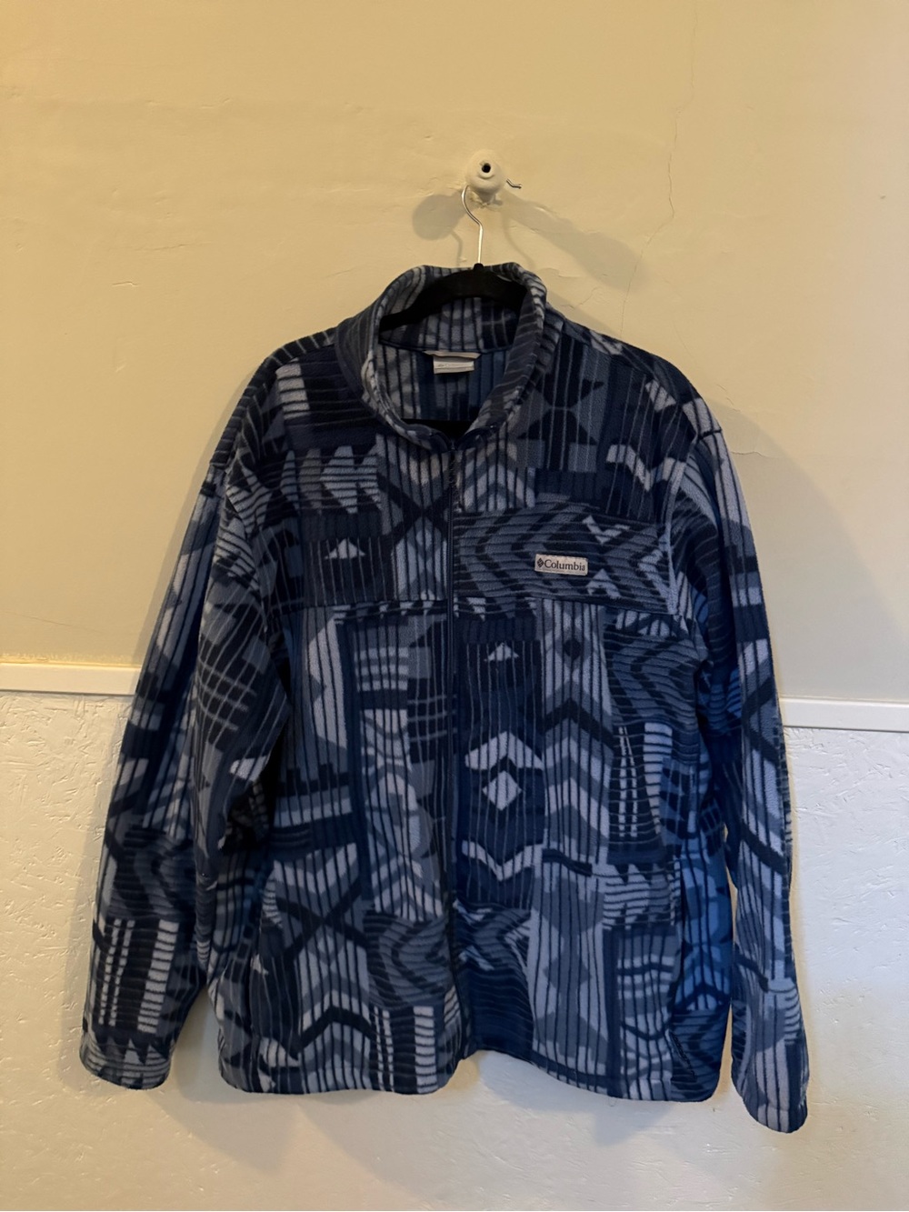 Columbia Men's Navy & Light Blue Patterned Fleece Pullover